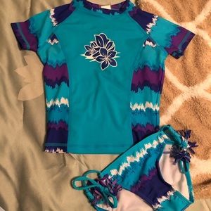 C & R beachwear Blue purple swimsuit 4T EUC